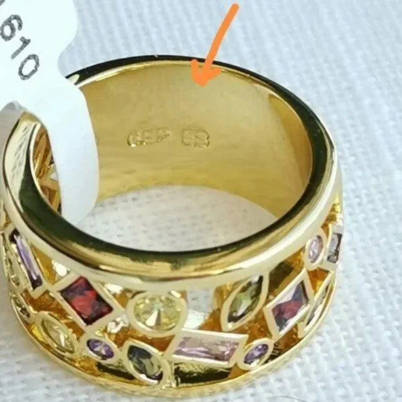 Cz mosaic band ring in 18k gold overlay size 7 - Picture 2 of 5